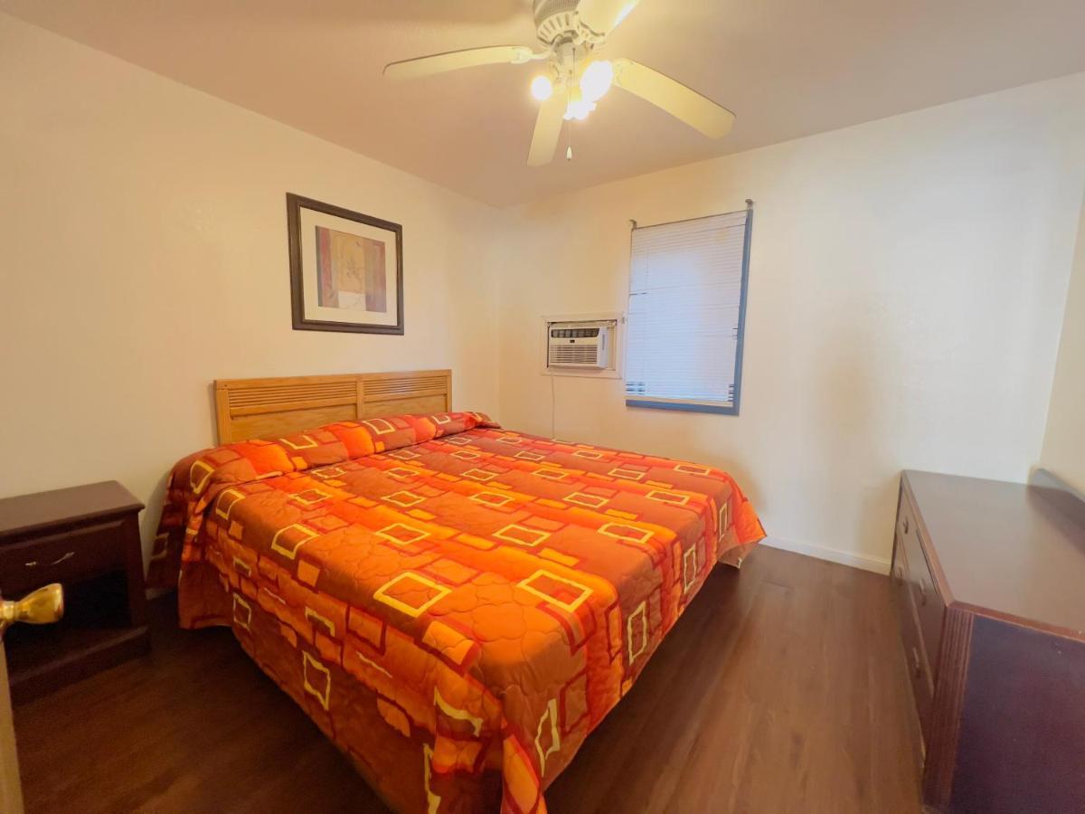 Shore Beach - 52 - 405 Porter Avenue
